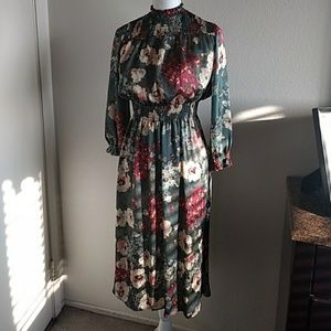 Zara long sleeve dress size small